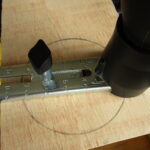 Circle guide is ready to cut
